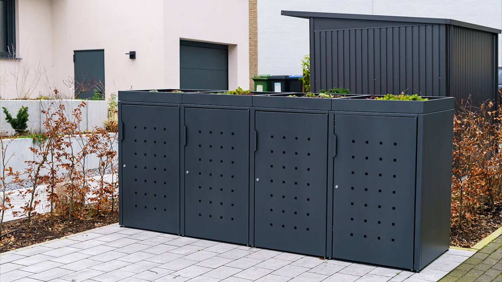 Mengler Metallbau Mülltonnenbox aus Edelstahl